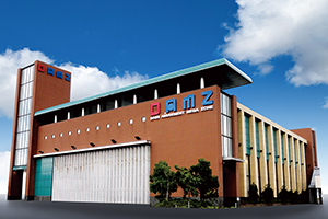 DAMZ上越店の外観