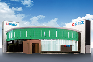 DAMZ見附今町店の外観